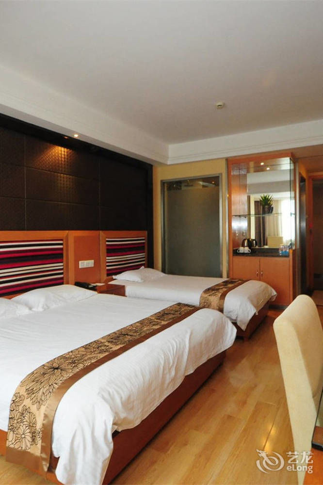 Motel 168 Hefei Changjiang Road Amber Resort Branch Buitenkant foto