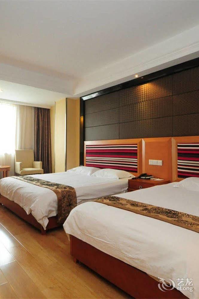 Motel 168 Hefei Changjiang Road Amber Resort Branch Buitenkant foto